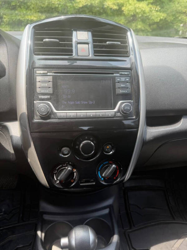 2016 Nissan Versa Note SV