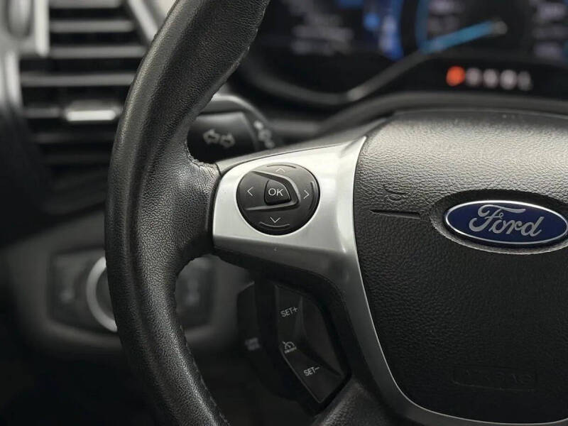 2017 Ford C-MAX Hybrid SE