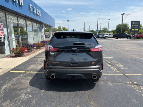 2020 Ford Edge ST