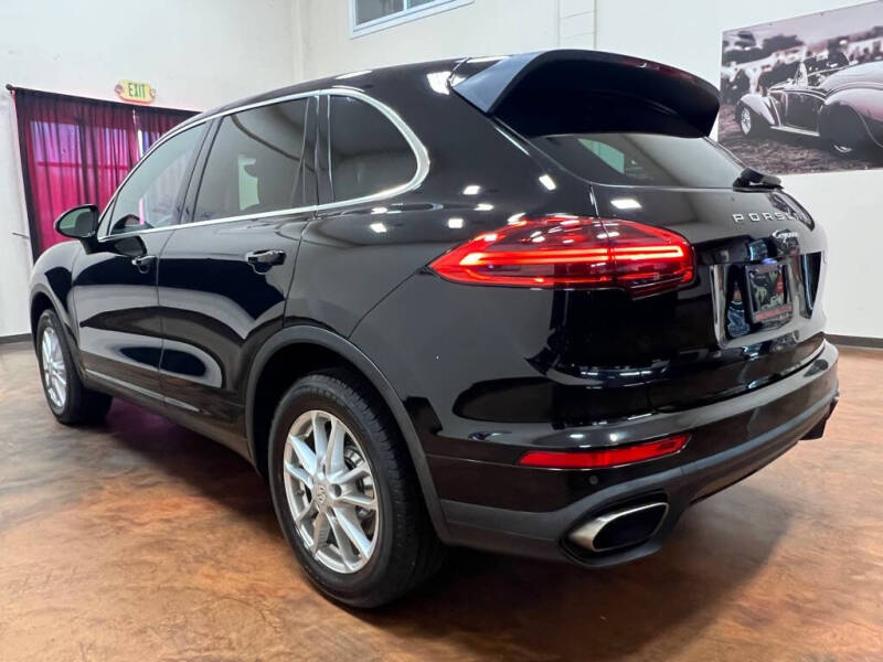 2016 Porsche Cayenne