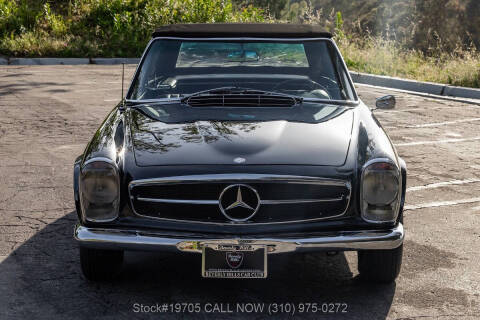 1966 Mercedes-Benz 230SL