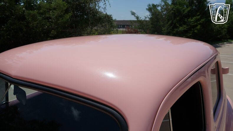 1947 Ford Customline
