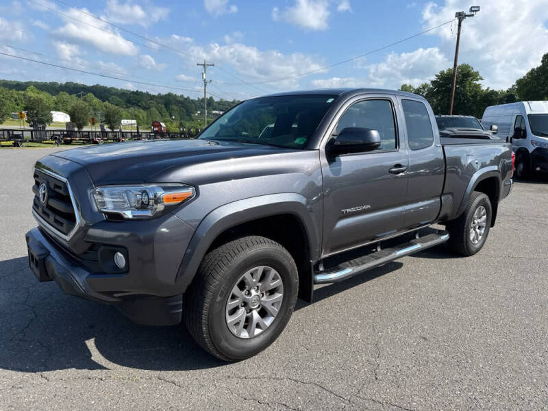 2017 Toyota Tacoma SR5 V6