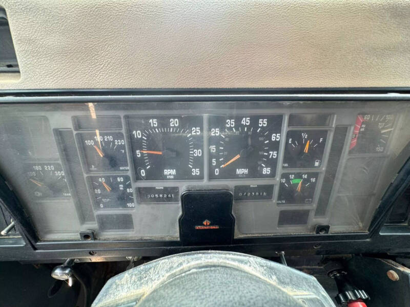 1993 International 2554