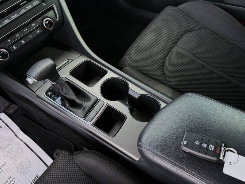 2020 Kia Optima LX