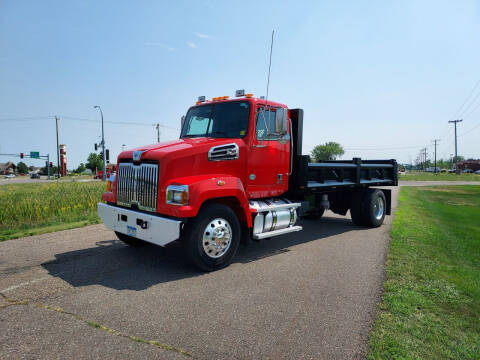 2016 Western Star 4700 SF