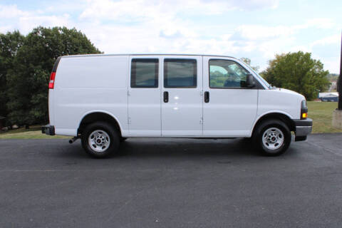 2023 GMC Savana 2500