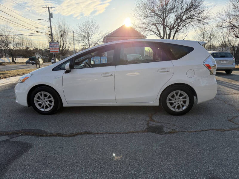 2012 Toyota Prius v Three
