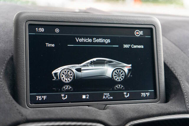 2020 Aston Martin Vantage 21