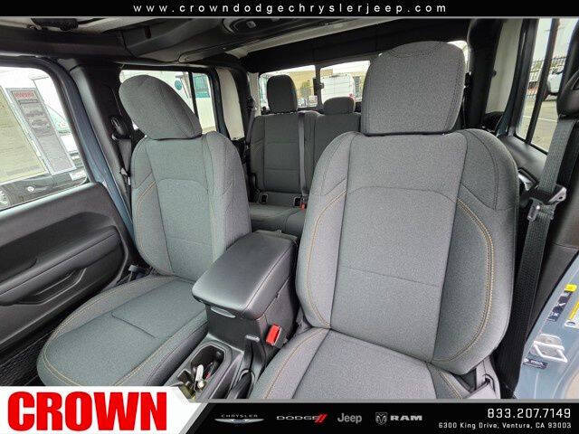 2025 Jeep Gladiator Willys