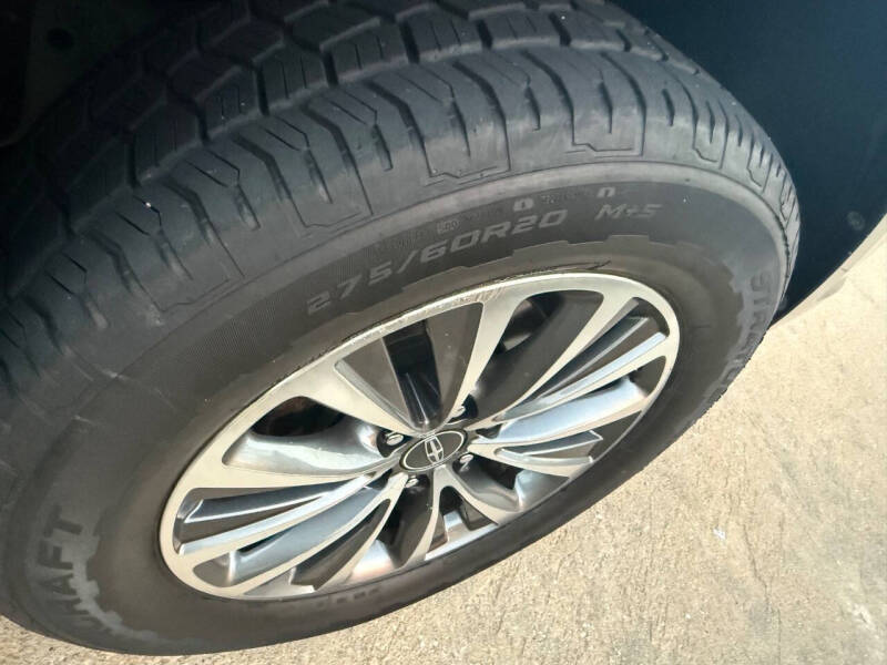 2017 Lincoln Navigator Select