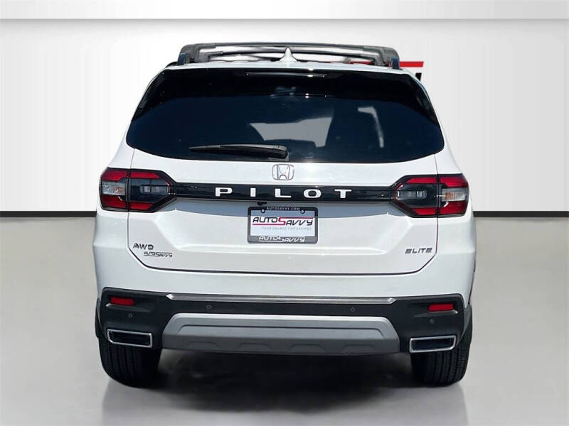 2023 Honda Pilot Elite