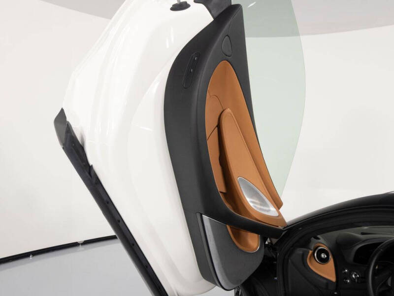 2025 McLaren GTS