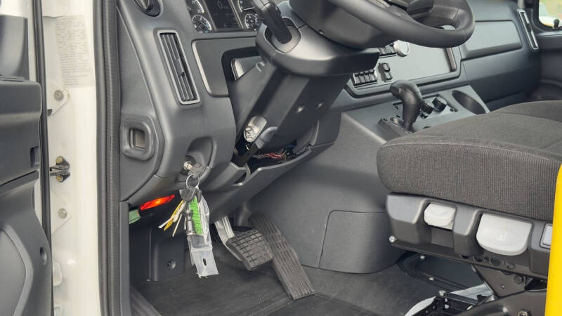 2026 Freightliner M2 106