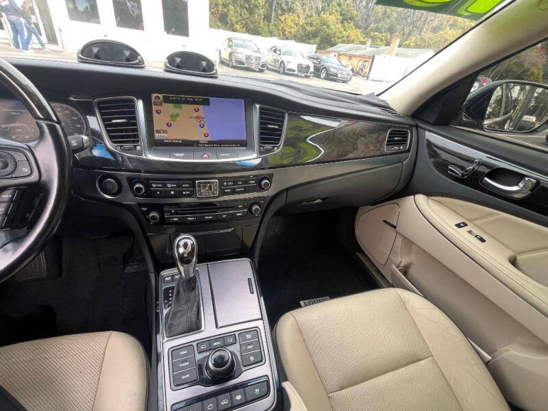 2015 Hyundai Equus Signature