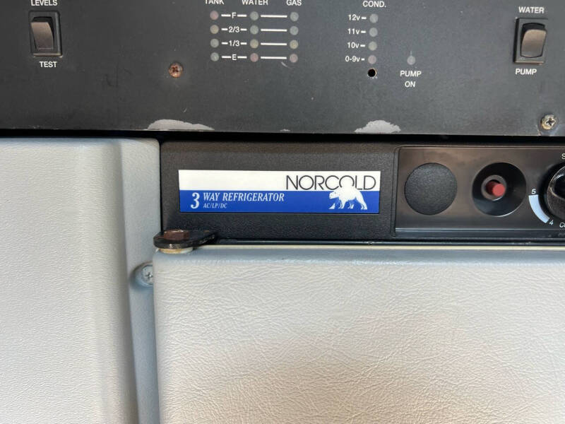 1995 Volkswagen EuroVan Campmobile