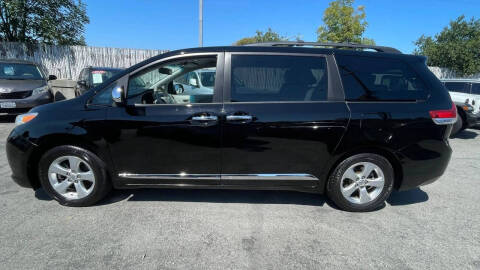 2013 Toyota Sienna
