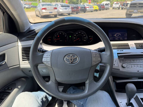 2009 Toyota Avalon XL