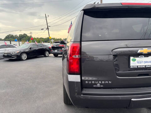 2016 Chevrolet Suburban LT