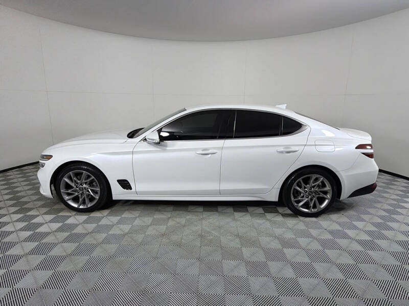2022 Genesis G70