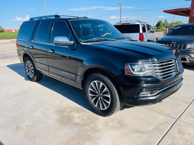 2017 Lincoln Navigator Select