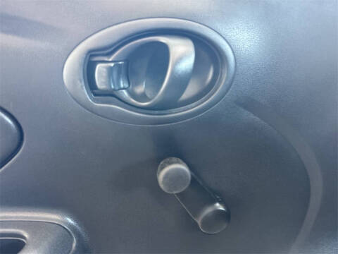 2012 Nissan Versa 1.6 S