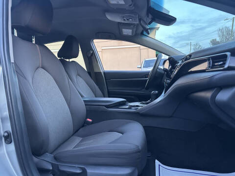 2019 Toyota Camry LE