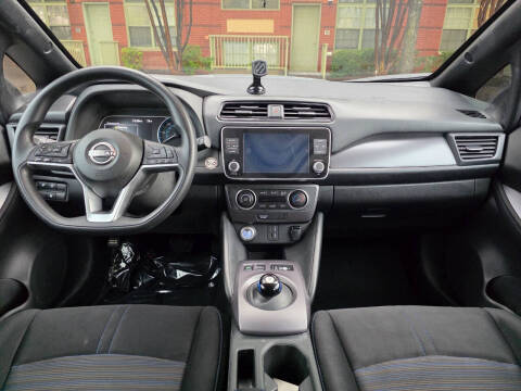 2023 Nissan LEAF S