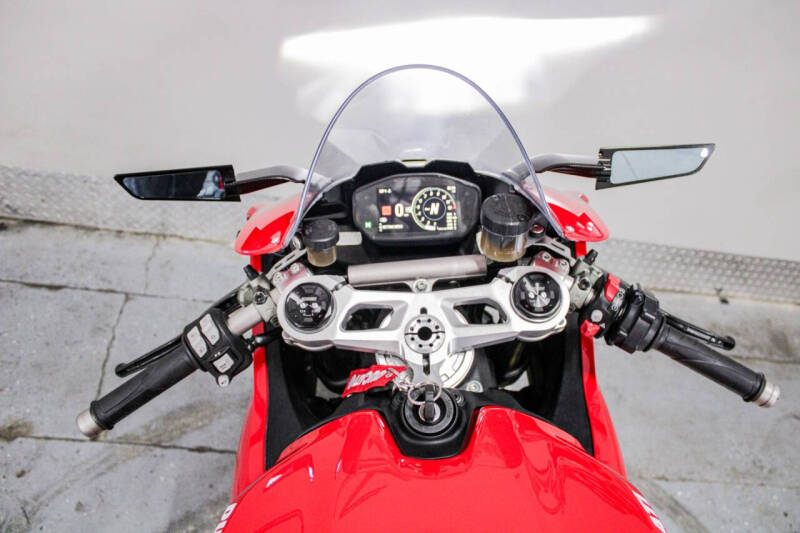 2020 Ducati Panigale V2