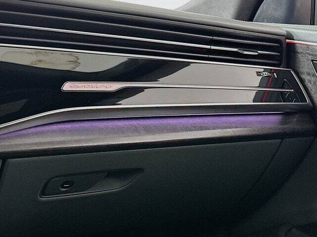 2023 Audi Q8 quattro Prestige 55 TFSI