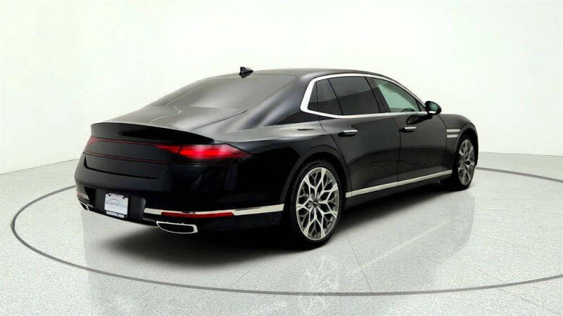2025 Genesis G90 3.5T e-Supercharger