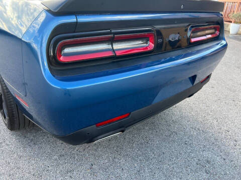 2021 Dodge Challenger SXT