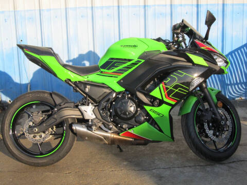 2024 Kawasaki EX650 Ninja ABS