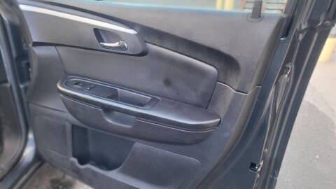 2011 Chevrolet Traverse LT