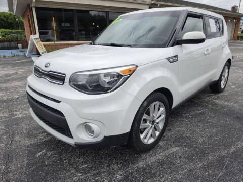 2019 Kia Soul +