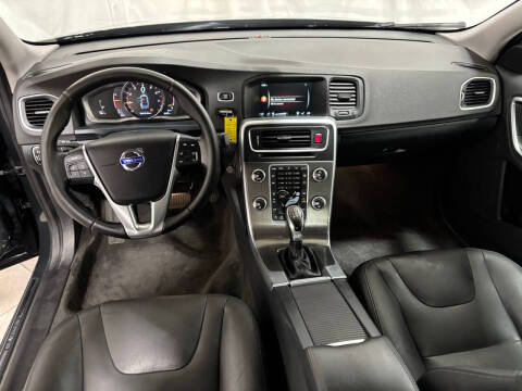 2016 Volvo S60 T5 Drive-E Premier