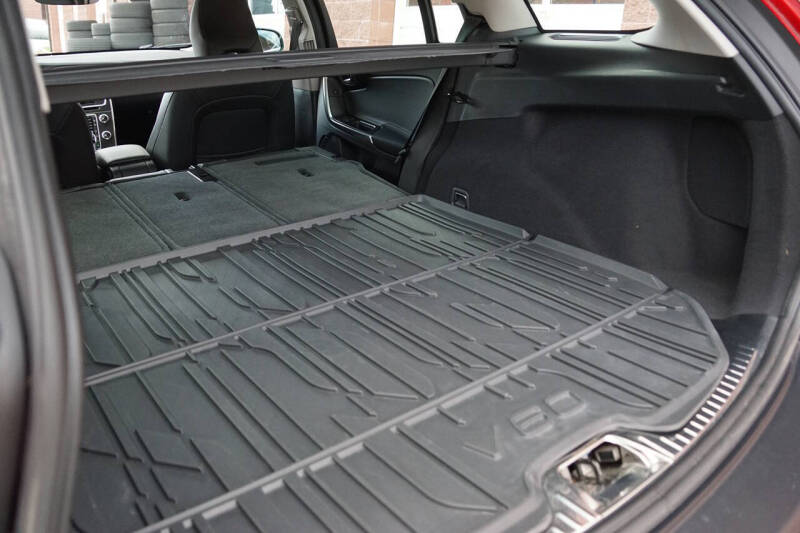 2016 Volvo V60 T5 Drive-E Premier