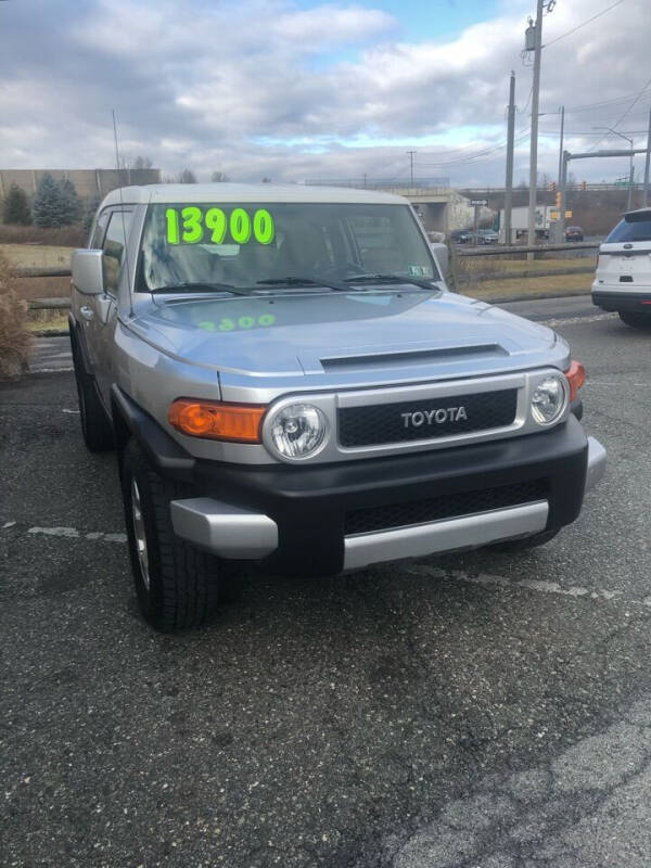2008 Toyota FJ Cruiser for sale at Cool Breeze Auto in Breinigsville PA