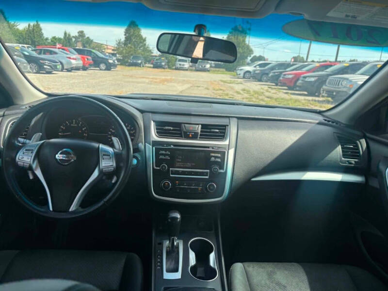 2017 Nissan Altima 2.5 SR