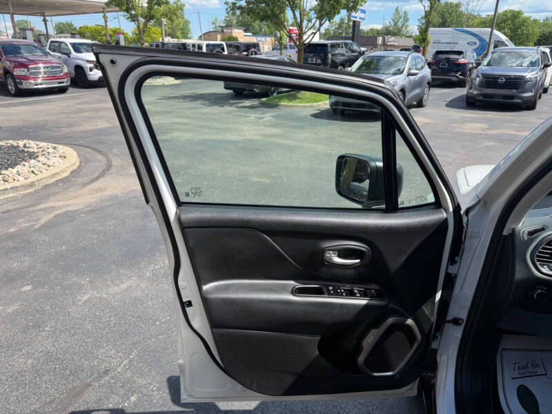 2023 Jeep Renegade Latitude