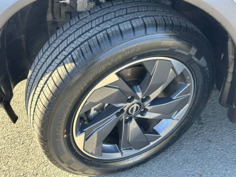 2024 Nissan Rogue SV