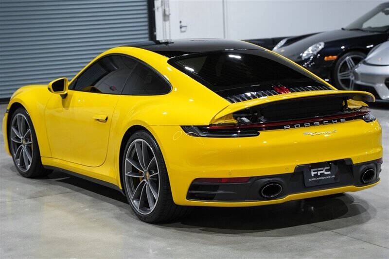 2020 Porsche 911 Carrera S