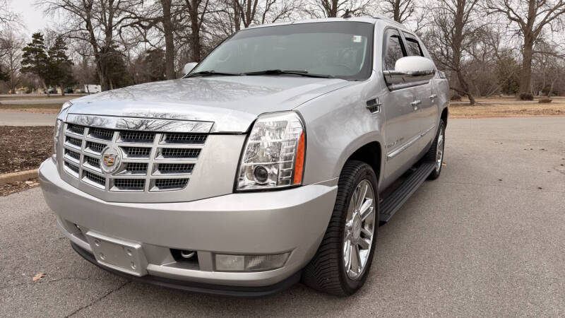 2013 Cadillac Escalade EXT Premium