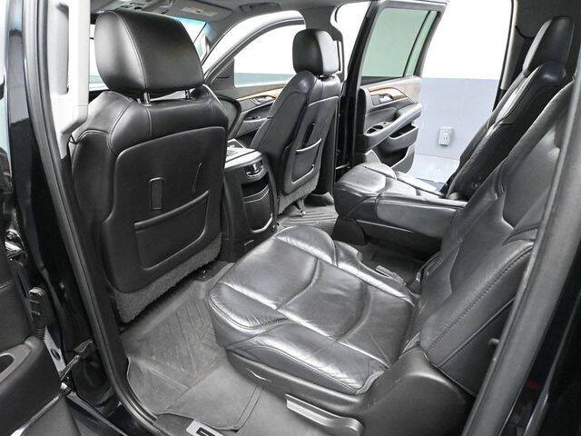 2017 Cadillac Escalade ESV Luxury