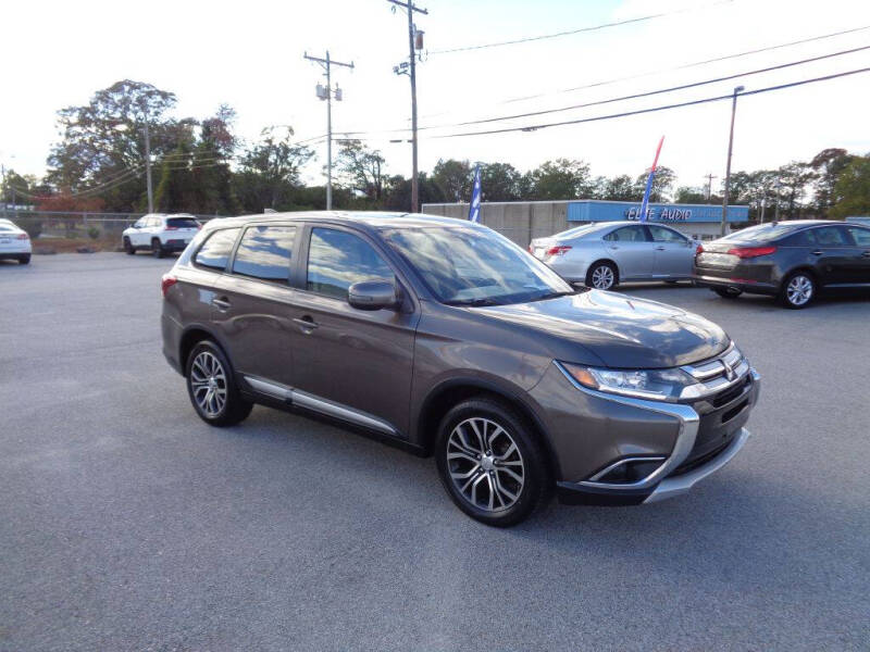 2017 Mitsubishi Outlander SE