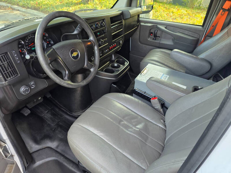 2014 Chevrolet Express 2500