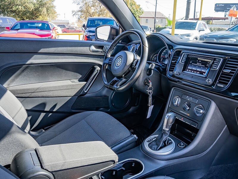 2017 Volkswagen Beetle