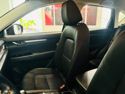 2020 Mazda CX-5 Sport