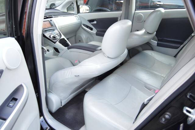 2010 Toyota Prius II