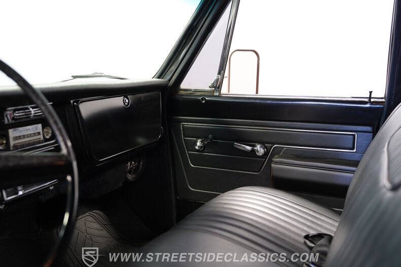 1972 Chevrolet Suburban
